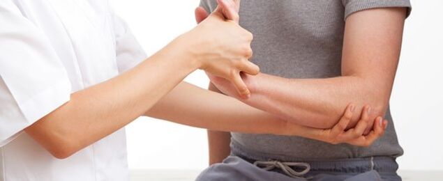 Reduction of amplitude of arthritis movements