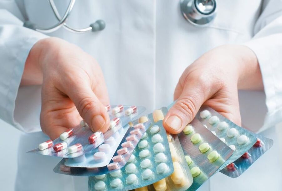 Various medications are used in the treatment of arthritis and arthrosis